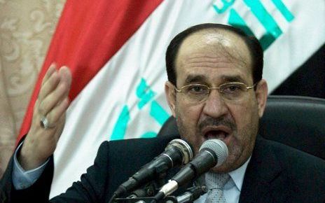 AMARAH - De militaire operatie in Irak tegen alle groepen die „de wil van de natie” trotseren gaat door, heeft de Iraakse premier Nuri al-Maliki maandag gezegd. Al-Maliki sprak in de zuidelijke stad Amarah, waar het Iraakse leger met steun van de Amerikaa