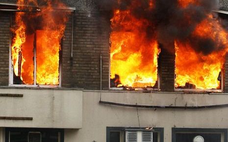 Tegen de verdachte van de branden in 't Zandt is vijf jaar cel geëist. - Foto ANP