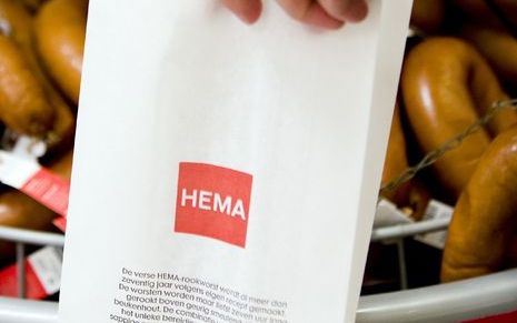 De Hema gebruikt voor zijn rookworsten niet langer vlees van onverdoofd gecastreerde biggen. - Foto ANP