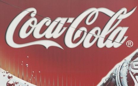 CHICAGO – Coca–Cola heeft een goed vierde kwartaal achter de rug. De grootste frisdrankenproducent ter wereld behaalde een nettowinst van 1,54 miljard dollar in vergelijking met 995 miljoen dollar in dezelfde periode een jaar eerder. Foto EPA