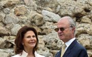 DEN HAAG - Op uitnodiging van koningin Beatrix hoopt het Zweeds koningspaar in april Nederland te bezoeken. Foto EPA
