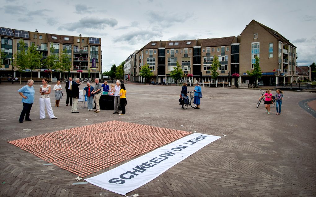 Protest tegen de komst van een kliniek van Casa in Houten, augustus 2013. beeld ANP