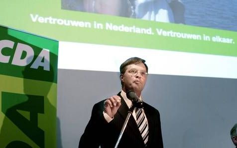 Premier Balkenende presenteert het conceptverkiezingsprogramma van het CDA. Foto ANP