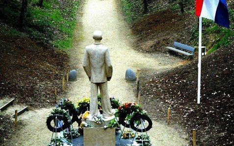 Medewerkers van Nationaal Monument Kamp Amersfoort reizen binnenkort naar Duitsland om gedigitaliseerde gegevens te onderzoeken van duizenden mensen die tijdens de Tweede Wereldoorlog in Kamp Amersfoort gevangen hebben gezeten. foto ANP