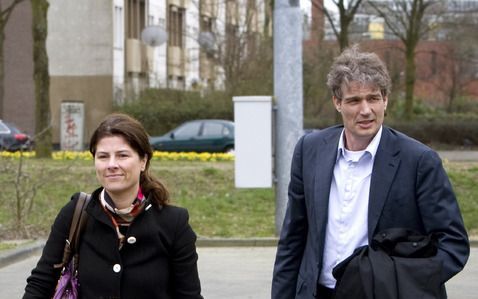 AMSTERDAM - De advocaat van Willem Holleeder, mr. Stijn Franken (R) en kantoorgenote mr. Chrisje Zuur. Foto ANP