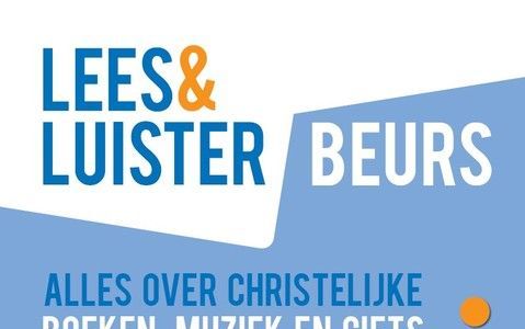 In de IJsselhallen in Zwolle wordt zaterdag de Lees &amp; Luisterbeurs (voorheen BCB-beurs) gehouden. Tientallen uitgevers van christelijke boeken, muziek en geschenkartikelen presenteren hun nieuwe producten. Foto RD