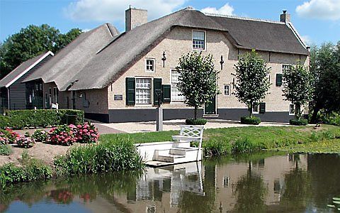 Het Voorhuis in Bleskensgraaf. Foto Historische Vereniging Binnenwaard