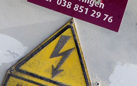 Energiebedrijf Essent gaat begin volgende week zijn raad van commissarissen vragen om exclusieve onderhandelingen met de Duitse branchegenoot RWE te mogen aangaan.