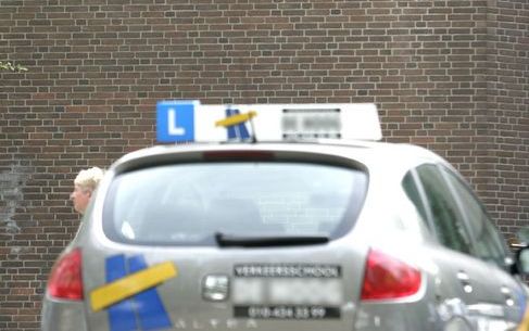 RIJSWIJK - Het Centraal Bureau Rijvaardigheidsbewijzen (CBR) worstelt met het reserveringssysteem voor de examens. Foto ANP