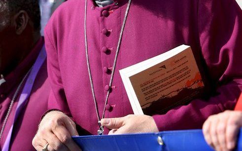 Aartsbisschop dr. Rowan Williams pleit ervoor de verschillende kampen binnen de Anglicaanse Kerk dichter bij elkaar te brengen. Foto EPA