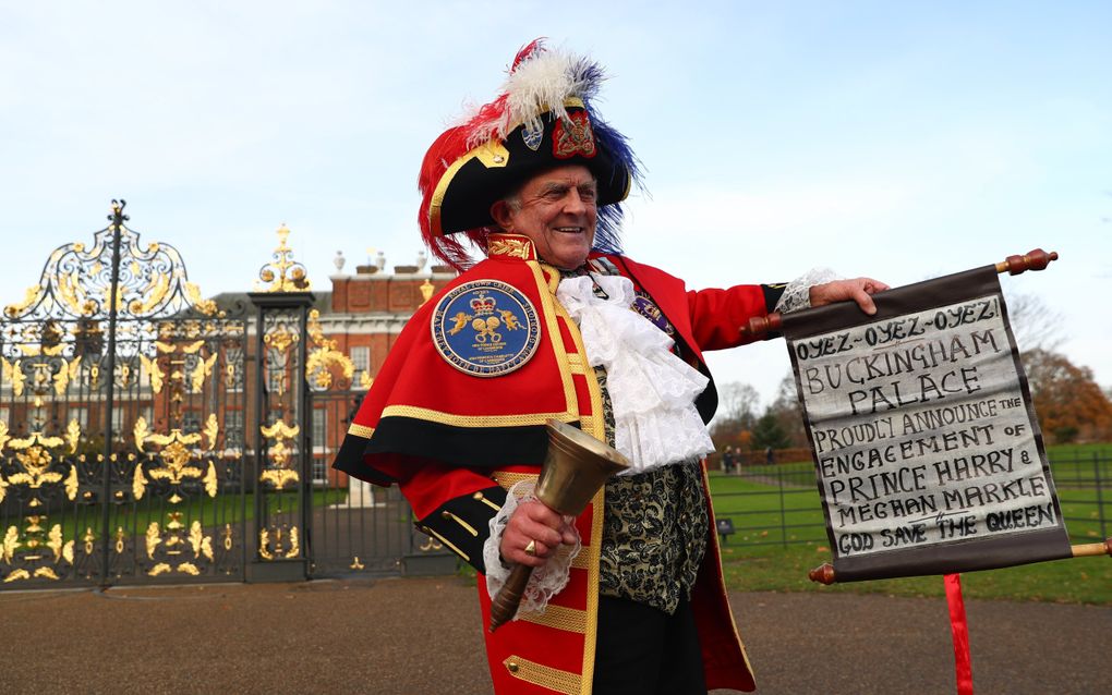 Bekendmaking van de verloving van prins Harry en Meghan Markle bij Kensington Palace. beeld EPA