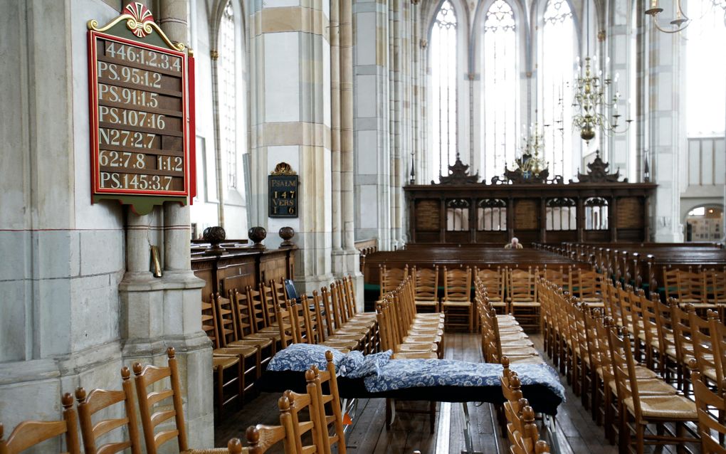 Interieur van de Grote Kerk in Zwolle. beeld Sjaak Verboom