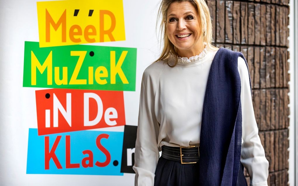 Koningin Maxima tijdens een bezoek aan de Koningin Beatrix School in het kader van Muziek in de Klas. beeld ANP Royal Images, Koen van Weel