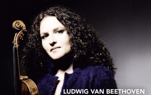 Liza Ferschtman speelt Beethoven.