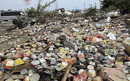 Voor veel Japanners in het rampgebied is de ellende nog maar net begonnen. Foto EPA