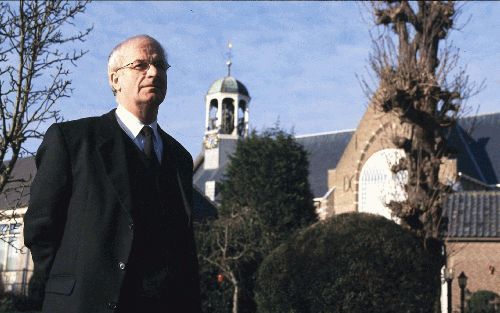 WAARDER - Ds. D. J. Budding: „Er is een leiding van de Heere in mijn persoonlijk leven geweest waardoor ik getrokken en geroepen ben in de Hervormde Kerk.” - Foto RD,(Henk(Visscher