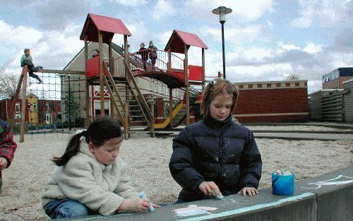 De komst van kinderen is belangrijk voor de samenleving. Opvolgende generaties bouwen onze maatschappij en houden deze in stand. - Foto RD, Anton Dommerholt