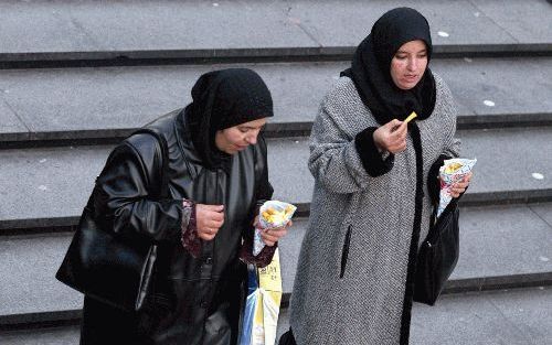 „De hoofddoek wordt door fundamentalisten gebruikt als instrument.”