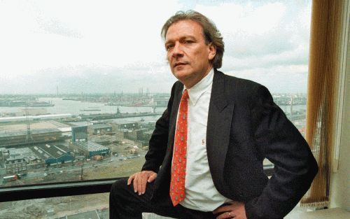 ROTTERDAM â€“ Willem Scholten, algemeen directeur van het Havenbedrijf Rotterdam, is per direct afgetreden in verband met een garantstelling van 100 miljoen euro aan de noodlijdende Rotterdamse Droogdok Maatschappij. Foto ANP