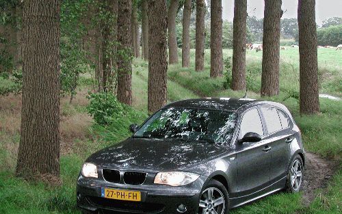 De nieuwe BMW 1-serie. Ook met deze auto maakt BMW rijden inderdaad geweldig. Foto RD, Anton Dommerholt