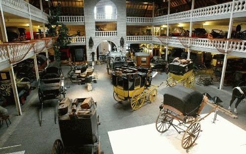 HEERLEN â€“ Een particuliere collectie van meer dan 300 vaak eeuwenoude koetsen gaat verloren. De koetsen van het Rijtuigen en Rariteitenmuseum La Diligence in Heerlen worden in november geveild. Foto ANP