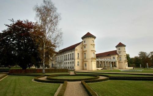 De jonge Pruisische kroonprins Friedrich, de latere Friedrich de Grote, leefde van 1736 tot 1740 in slot Rheinsberg. Later woonde prins Heinrich hier vijftig jaar. Foto’s Anton Dommerholt