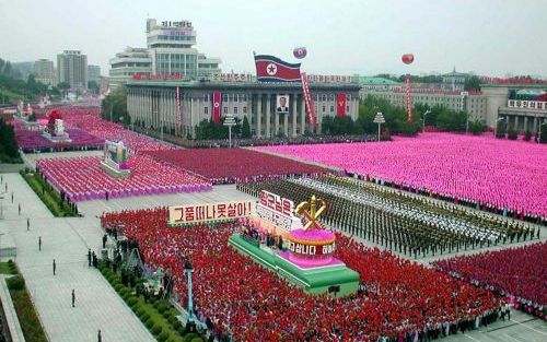 Gereformeerde denkers wijzen de totalitaire staat af. Foto: in een land als Noord Korea lijkt de overheid grip op alles te hebben. Foto: EPA