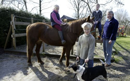 GARSTHUIZEN â€“ Diane Black: „Liegen, stelen, vuurtje stoken: bij kinderen met het Foetale Alcohol Syndroom komt dat heel vaak voor. Ze begrijpen niet wat ze doen.” Foto Jan Willem van Vliet