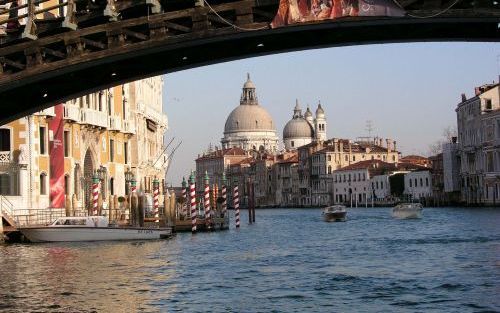 VenetiÃ« telt 150 kanalen en 400 bruggen. De Noord Italiaanse stad is gebouwd op het water. Foto RD