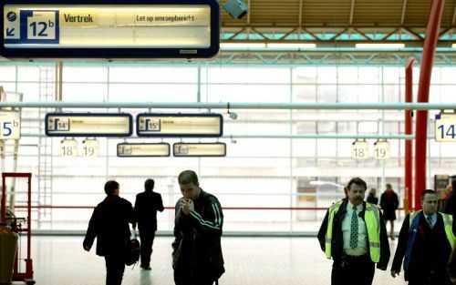 UTRECHT â€“ Het reizigersverkeer was donderdag in heel Nederland ontregeld door een computerstoring bij railinfrabeheerder ProRail. Treinverkeer van en naar Utrecht was gedurende een groot deel van de dag onmogelijk. - Foto ANP