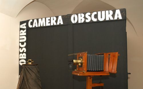 „De ”Camera Obscura” leent zich uitstekend voor de ontwikkeling van de zelfstandigheid in het studiehuis, meer dan voor het verwerven van kennis van de Hollandse burgerij in de negentiende eeuw.” Foto Stadtkommunikation Linz