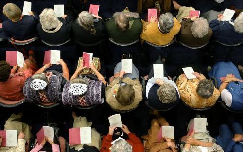 AALSMEER â€“ De Bond van Christelijke Gereformeerde Vrouwenverenigingen hield dinsdag voor de 57e keer een bondsdag. Thema van de dag was ”Kies dan het leven”. Foto RD, Henk Visscher