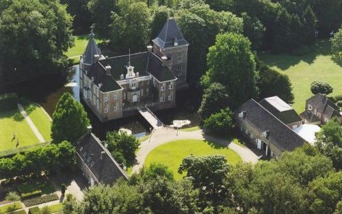 HEINO â€“ Kasteel Het Nijenhuis beschikt over een fraaie tuin. Foto Kasteel Het Nijenhuis