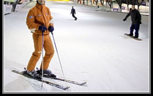 ZOETERMEER â€“ Alex Lokhorst van SnowWorld Zoetermeer: „Ik ben dit jaar nog maar Ã©Ã©n keer verkouden geweest.” Foto RD, Henk Visscher