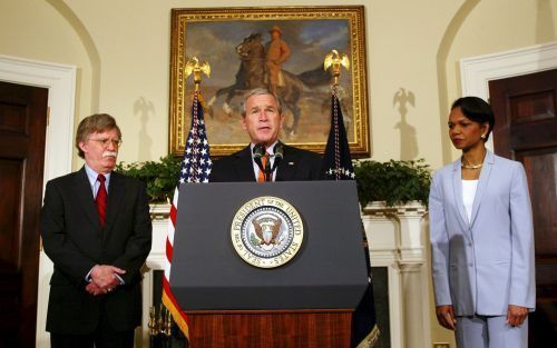 Bush maakt de benoeming bekend van de omstreden diplomaat John Bolton tot ambassadeur bij de Verenigde Naties. Foto ANP