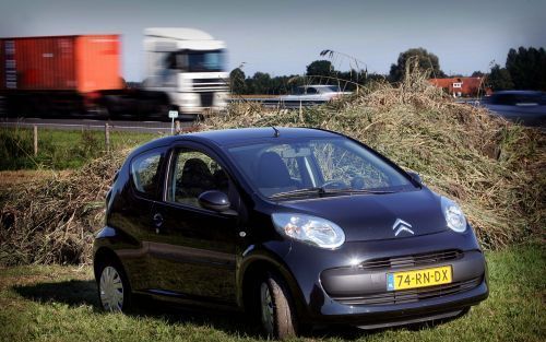 De CitroÃ«n C1 maakt ondanks de concurrentie aan de onderkant van de markt een goede kans om zich te handhaven. Foto’s RD, Sjaak Verboom