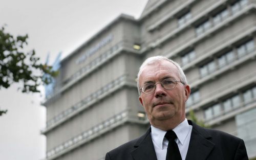 AMSTERDAM â€“ Dr. W. J. op ’t Hof aanvaardt dinsdagmiddag het ambt van bijzonder hoogleraar gereformeerd piÃ«tisme aan de Vrije Universiteit. Foto RD, Anton Dommerholt