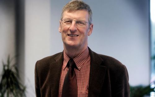 Hans Leune - „Ik heb bij het RD wel eens een beetje scheef in de boot gehangen, om het scheepje van de krant midden op de stroom te houden.” Foto RD, Sjaak Verboom