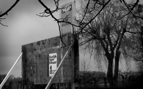 „Het kan toch niet zo zijn dat de stemmen die uitgebracht worden en onvoldoende zijn voor een zetel voor de SGP bijvoorbeeld een lokale partij aan een restzetel helpen?” Foto RD, Sjaak Verboom