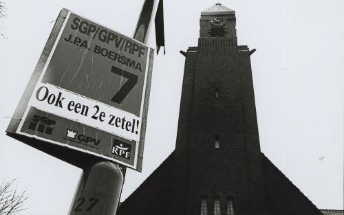 „De kandidering door de CU van vrouwen is al jaren een moeilijk punt in de onderhandelingen tussen SGP en CU.”