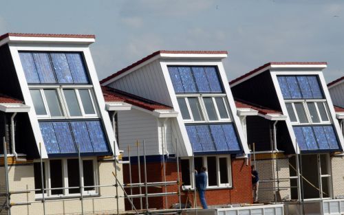 „ Met de bestaande technieken is het goed mogelijk om woningen te bouwen met een energieprestatiecoÃ«fficiÃ«nt die lager is dan 0,8.” Foto Martin Mooij