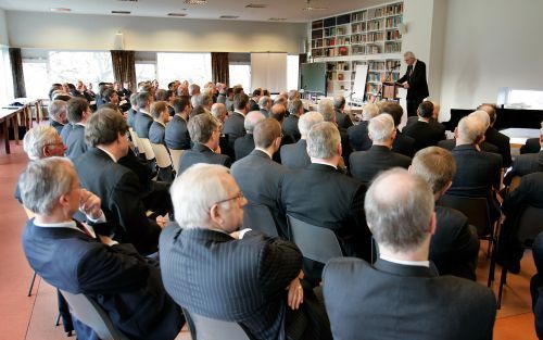 DOORN â€“ Op Hydepark in Doorn ging woensdag de tweedaagse predikantenconferentie van de Gereformeerde Bond van start. Ruim honderd predikanten wonen de bijeenkomst bij. Foto RD, Sjaak Verboom