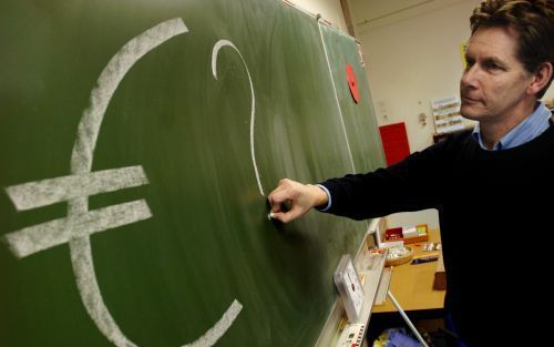 „Onze ervaringen leren dat, ondanks geruststellende woorden van minister Van der Hoeven, ongeveer een op de drie scholen op dit moment niet klaar is voor lumpsum.” Foto Dick Vos