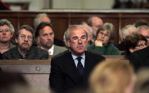 UTRECHT - Voor Ria Beckers, die vorige week woensdag overleed, wordt woensdag in de Domkerk in Utrecht een wake gehouden. Op de foto Tweede Kamer-voorzitter Weisglas. Foto ANP