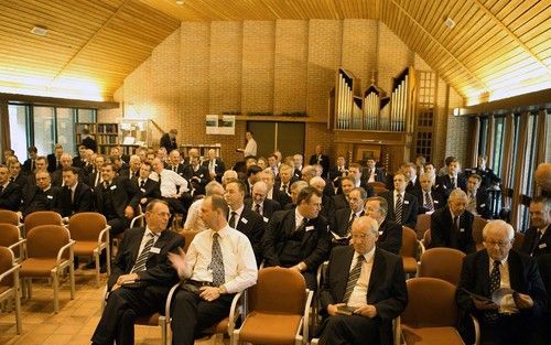 ELSPEET â€“ De Haamstedeconferentie in Elspeet ging maandag met ruim honderd ambtsdragers van start. Foto RD, Henk Visscher