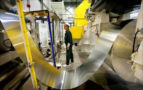 TILBURG â€“ Bij Fuji in Tilburg is woensdag een tweede productielijn voor digitale offsetplaten geopend. Met de uitbreiding is het bedrijf de grootste producent van digitale drukplaten voor de grafische industrie in Europa. Vorige maand rolde het laatste 