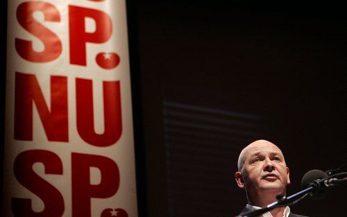 SP-leider Marijnissen haalt hard uit naar Balkenende tijdens het verkiezingscongres van de SP. Foto ANP