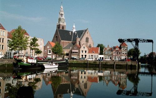 MAASSLUIS â€“ De Grote Kerk van Maassluis was in de jaren 1775 en 1776 het decor van het Psalmenoproer. Eenvoudige vissers verzetten zich heftig tegen de nieuwe zangwijze. Foto Roel Dijkstra