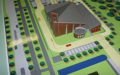 EMMELOORD – Maquette van het nieuwe kerkgebouw van de gereformeerde gemeente te Emmeloord. Foto geref. gemeente Emmeloord