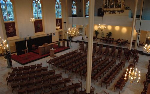 ROTTERDAM – De verbouwde Oude Kerk in Rotterdam Charlois. Het gebouw functioneert nu ook als cultureel centrum. Foto H. A. Spanjersberg